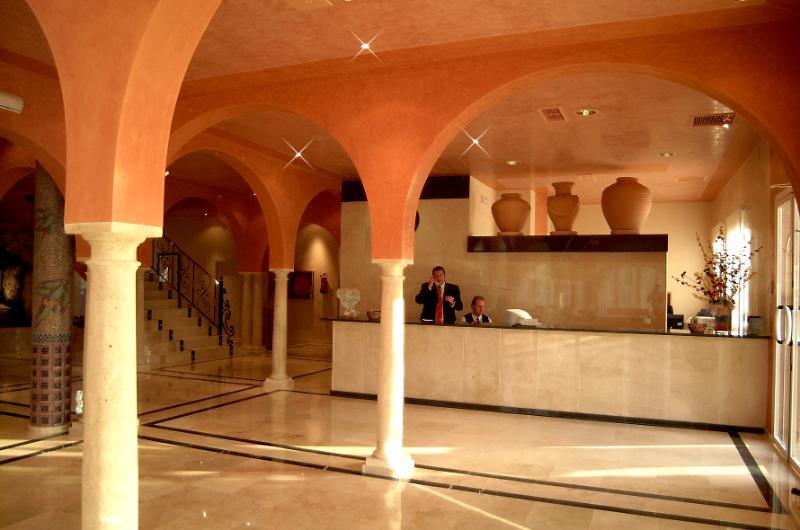 Hotel Fuente Las Piedras قبرة المظهر الخارجي الصورة
