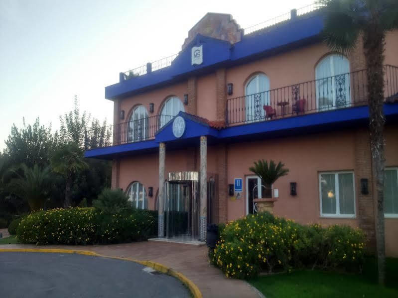 Hotel Fuente Las Piedras قبرة المظهر الخارجي الصورة